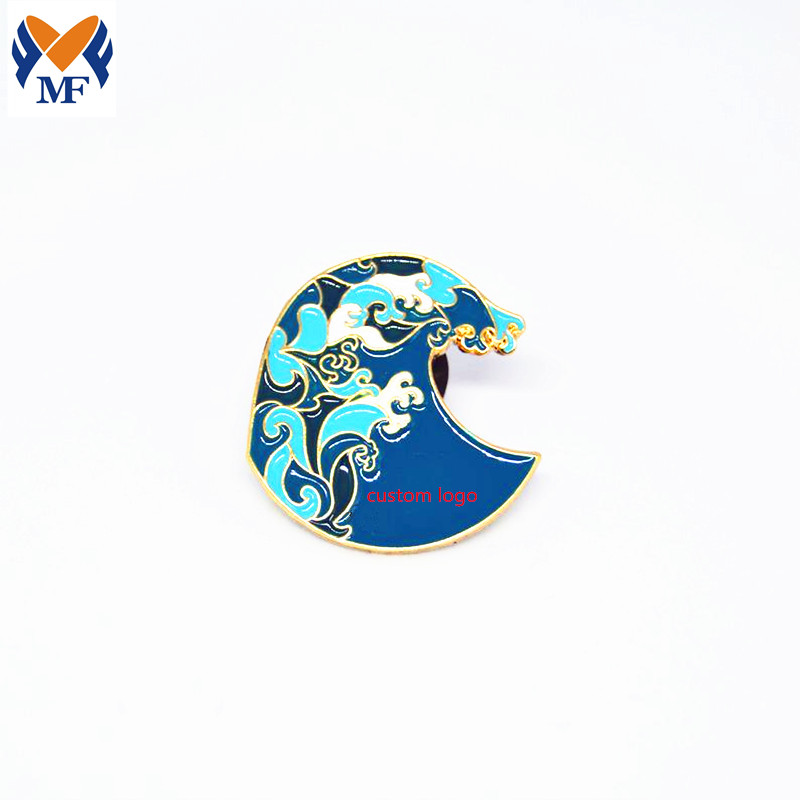 Kanagawa Wave Enamel Pin