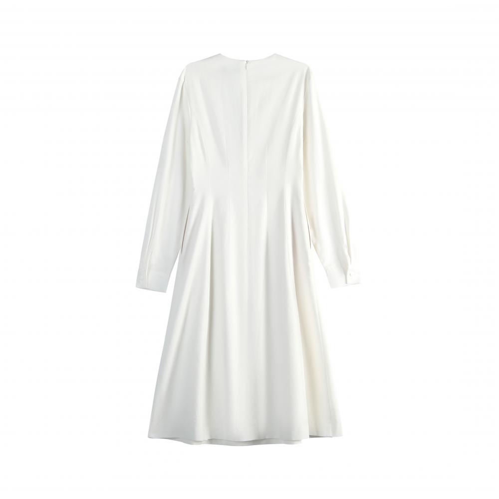 White Long-sleeved Dress with a Small Round Collar