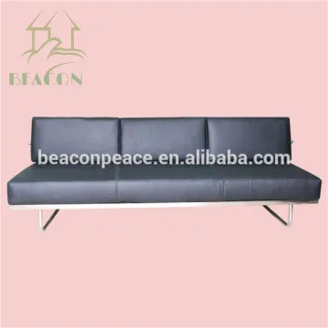 Commercial Reception LC5 Sofa in Black leather