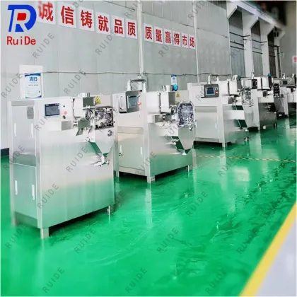 Solid preparation roller granulator