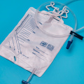 EO การฆ่าเชื้ออุปกรณ์การแพทย์ถุงเก็บปัสสาวะสำหรับผู้ใหญ่ T Valve ถุงปัสสาวะแบบใช้แล้วทิ้ง