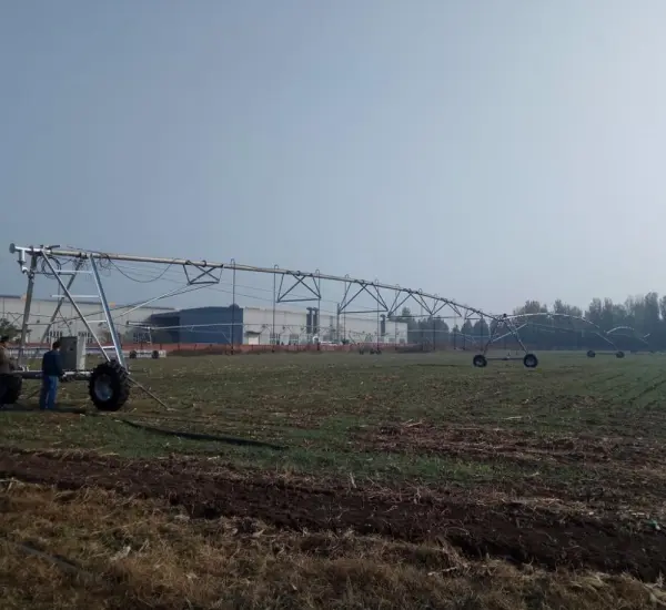 Large coverage area, strong and durable, easy to operate sprinkler