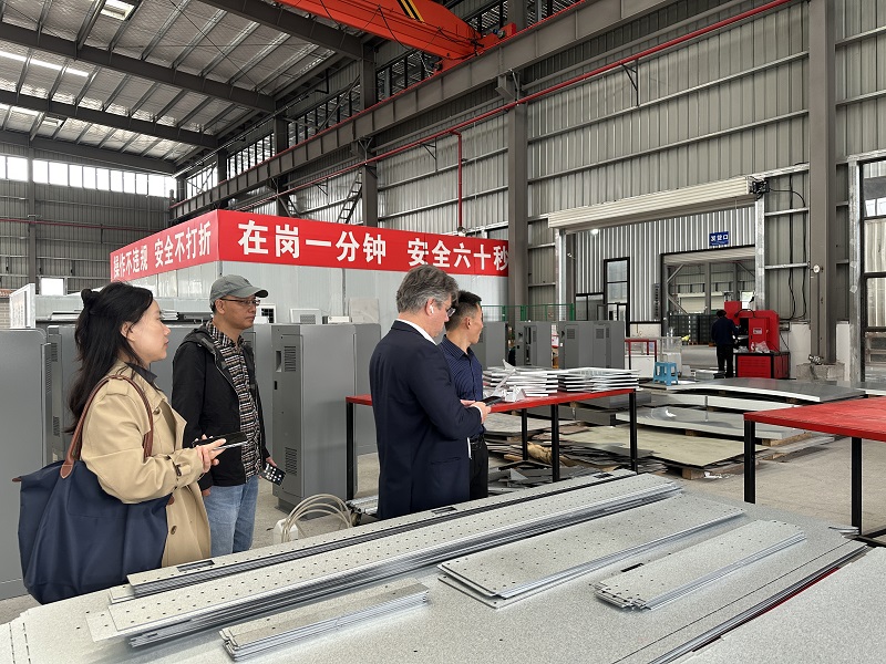 From the Canton Fair to on-site factory inspection, Sennan Electric welcomes Brazilian customers for inspection and negotiation of cooperation