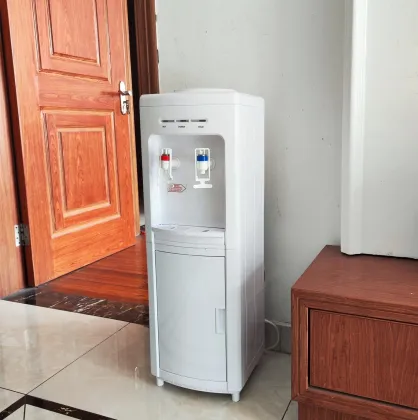 Freestanding Water Dispensers with Cold and Hot Water Storage