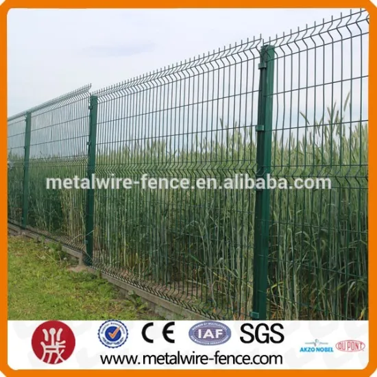 welded wire mesh fence panel