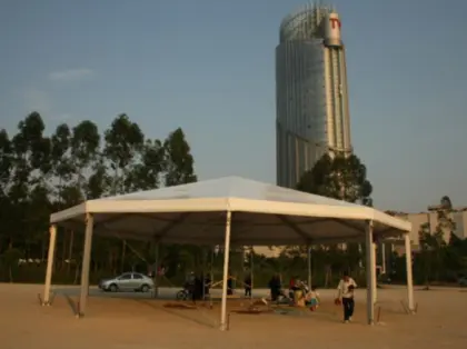 200 People jv & a party rental supplies with great price