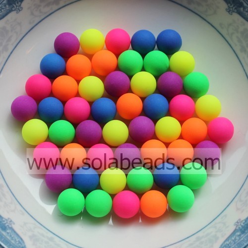 Boule à bulles ronde en plastique cristal de 10 mm de printemps minuscules perles