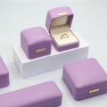 Mikrofaser -PU -Lederquadrat aus Diamond Schmuckschatulle