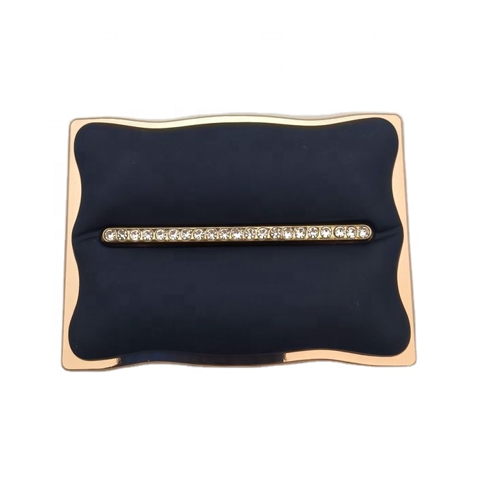 Accessoire de chaussure élégant en strass doré et noir
