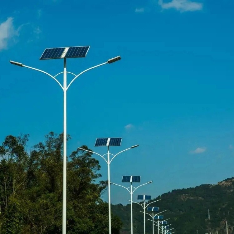 solar street light