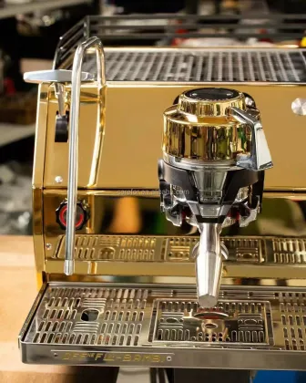 La Marzocco Strada Espresso Coffee Machine with Cappuccino Maker and Automatic Brewing Function