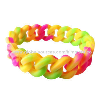Customized promotional new design colorful silicone bracelet
