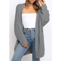 Maglione di cardigan a manica a batwing lungo kimono