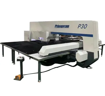 CNC Turret Punch Press: Metal Plate Hydraulic Turret Punching Machine