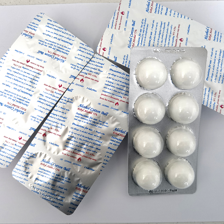 Alcohol cotton balls are available in bulk packaging and are individually packaged in capsule form with a CE certificate. These alcohol cotton balls are designed to provide convenience and hygiene in various applications. Each cotton ball is carefully sealed in a capsule, ensuring its sterility and preventing contamination. The packaging with CE certification guarantees the quality and safety of the product. These alcohol cotton balls are ideal for medical and personal use, providing a reliable and effective solution for disinfection and cleaning.