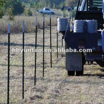 Star picket fence posts