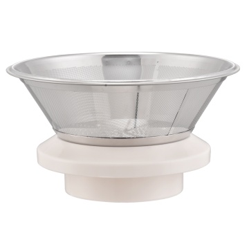 Electric home use coconut juice extractor