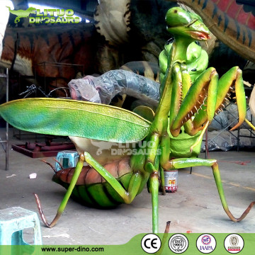 Garden Decorative Life Like Insect Model Animatronic Mantis