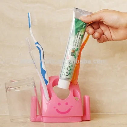 Plastic Smile Toothbrush Holder Bathroom Set