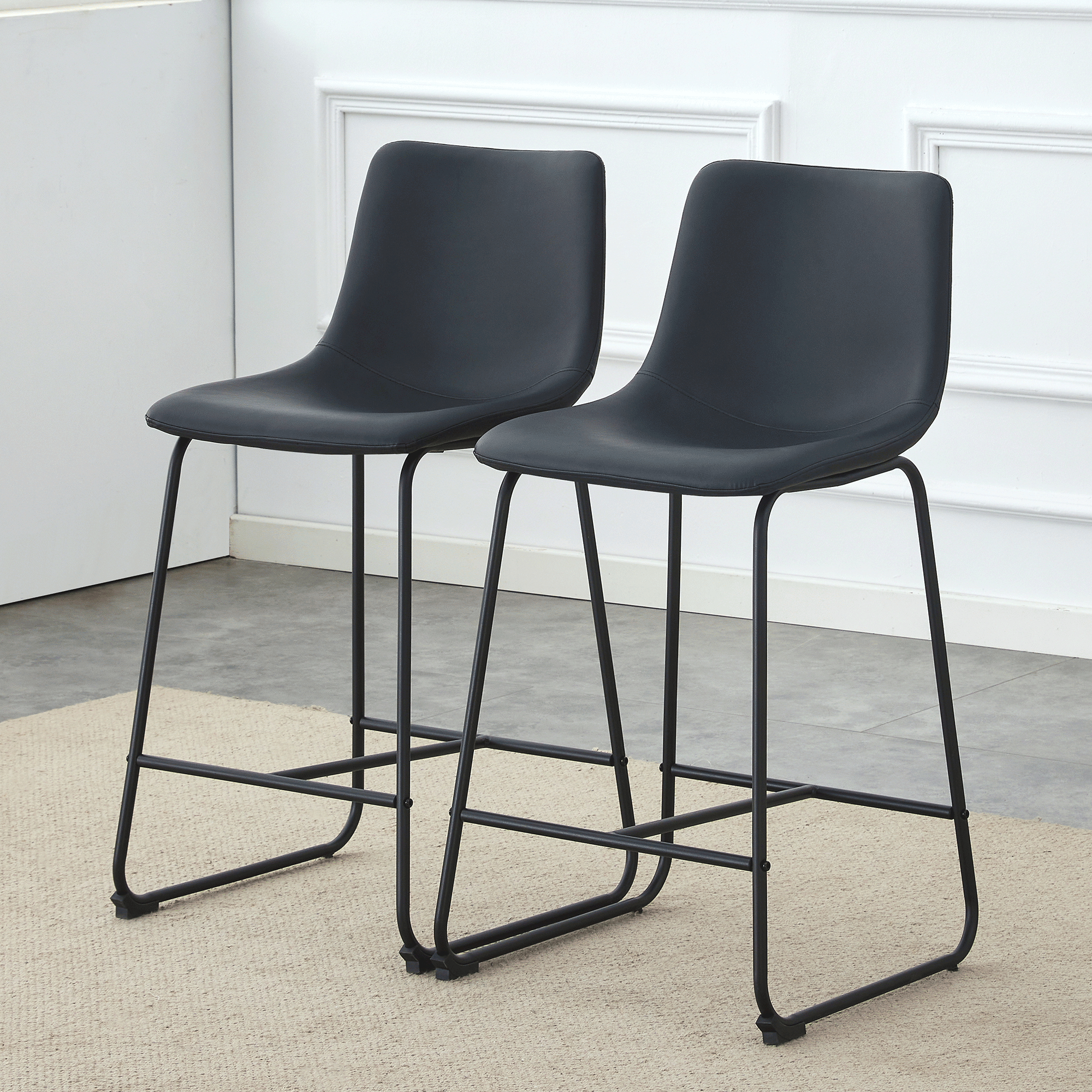 Classic Style Bar Stools with Sled Legs