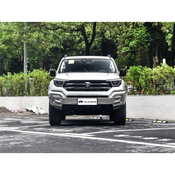 坦克400 HI4-T插入式混合动力SUV