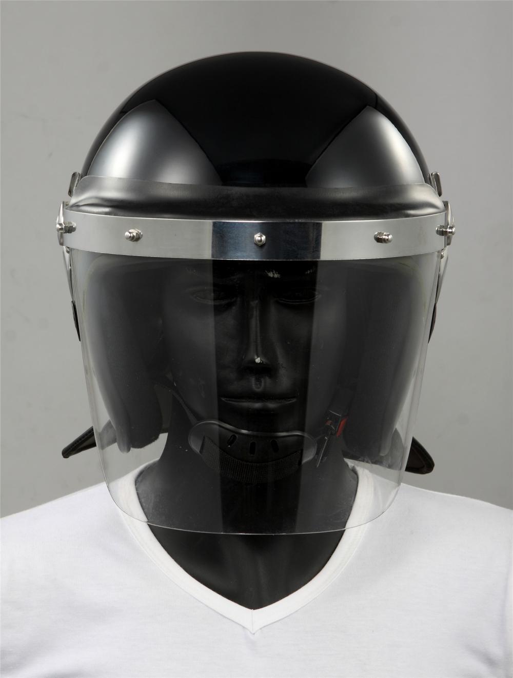 Grote schelp Riot helm