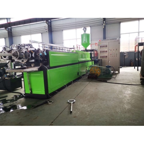 Epe povu bomba extruder