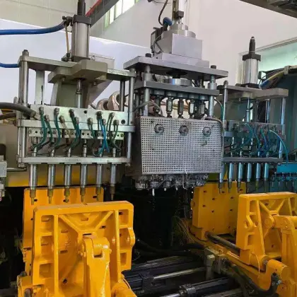 Used 2L Leshan Double Station 6 Mold Heads Blowing Molding Machine