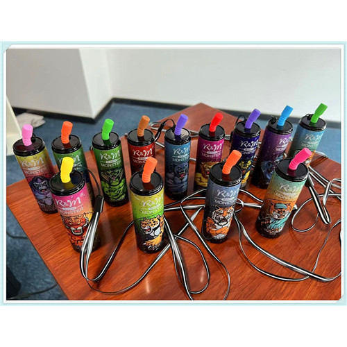 R &amp; M Monster terbaik 7000 puffs vape pakai buang