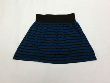 knit stripe skirt with sport style