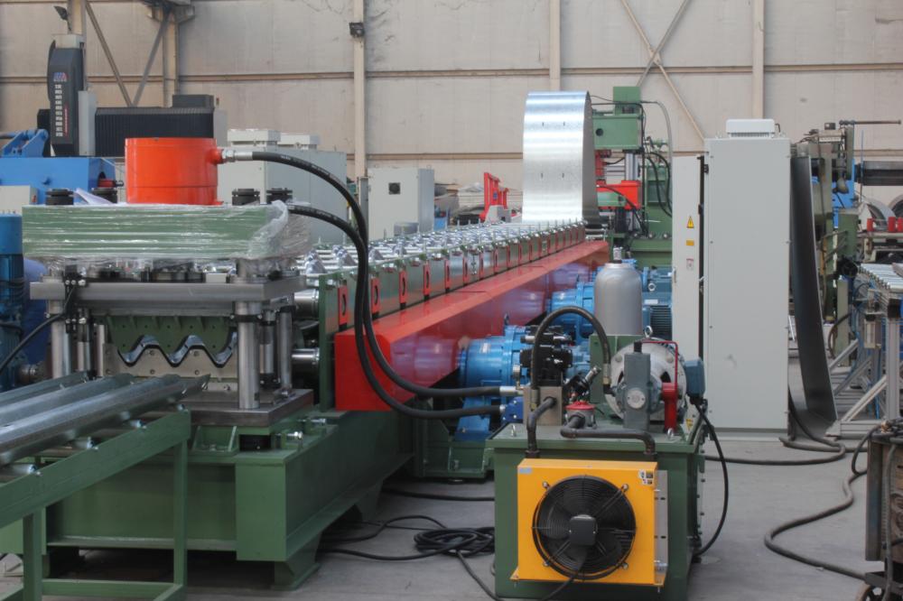 Storage Use C250 Steel Plank Roll Forming Line