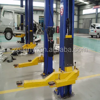 Car Lift and Auto Maintenance Workshop Tools