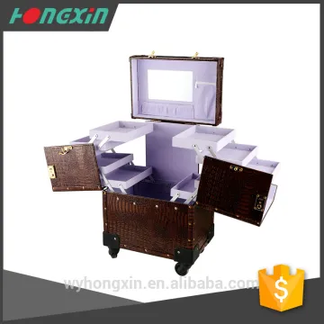 High quality professional make-up train case for sale