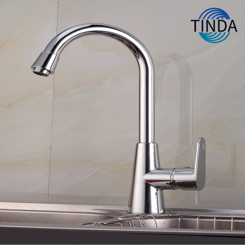 高品質の金属の時代を超越したデザインキッチン蛇口