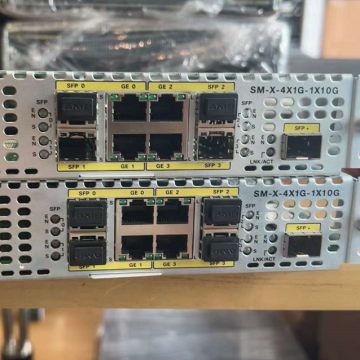 4000 Series 4 Cổng 10 Mô-đun bộ định tuyến Ethernet Gigabit SM-X-4X-4X1G-1X10G