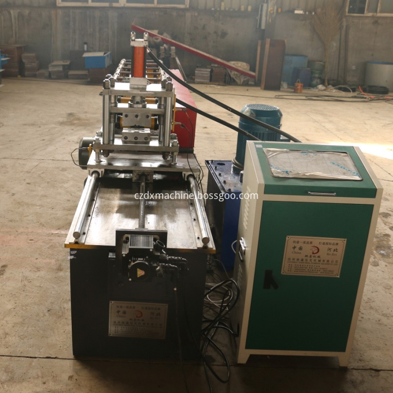 Keel Roll Forming Machine