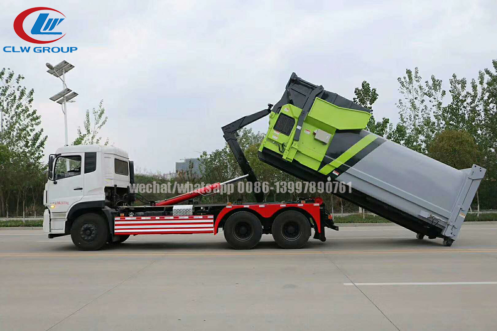 Telescopic Arm Garbage truck 