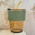 High profile horizontal straw glass