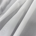 Tiulowa tkanina z białego organzy na suknię ślubną