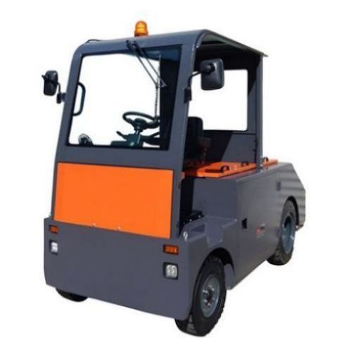 Plant Four-Wheel Electric Tow Tractor