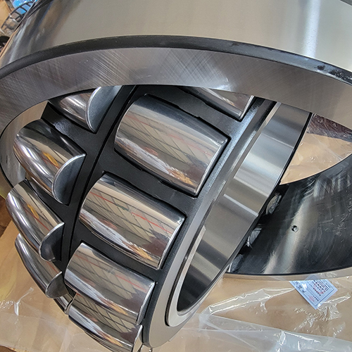 CC type spherical roller bearing