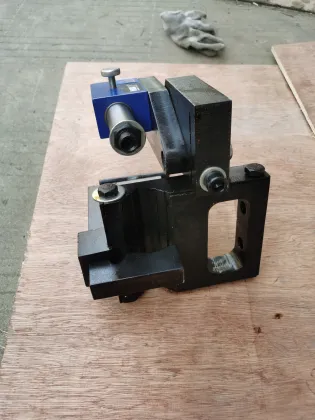 Manual Hand Punch Systems & Devices