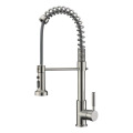 Moldista de latón Multifuncional Cocina Down Faucet negro