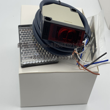 Brand New Genuine E3JK-DS30M1 E3JK-R4M2 Photoelectric Sensor - Quality Assurance