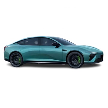 Nezha Neta S: Long-Range Plug-in Hybrid/Electric Vehicle with 715KM Range