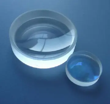 Plano convex cylindrical lens