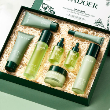 Fish Mint Skincare Set: Moisturize and Rejuvenate Your Skin