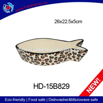 Fish shape leopard pet feeders and ceramic cat bowls