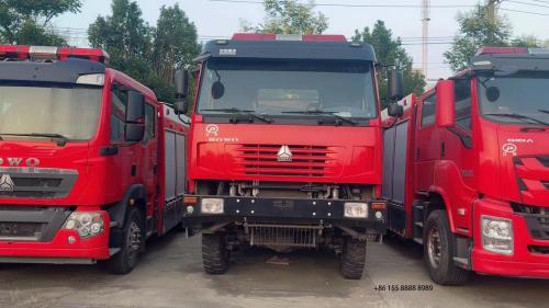 Howo Double Row Off-road grande caminhão de bombeiros