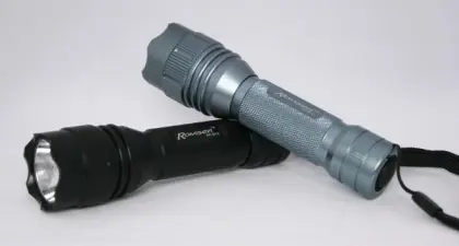 Romisen RC-B12 130 lumens CREE Q3+ 2* UV led flashlight